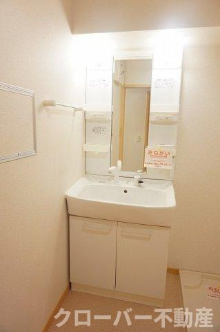 エレガンシア・ブローテⅡの洗面所