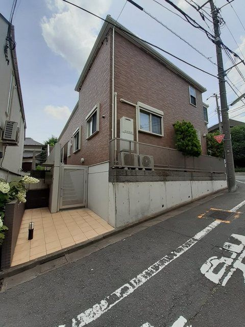 エスペランサ祐天寺の外観|外はこのようになっています