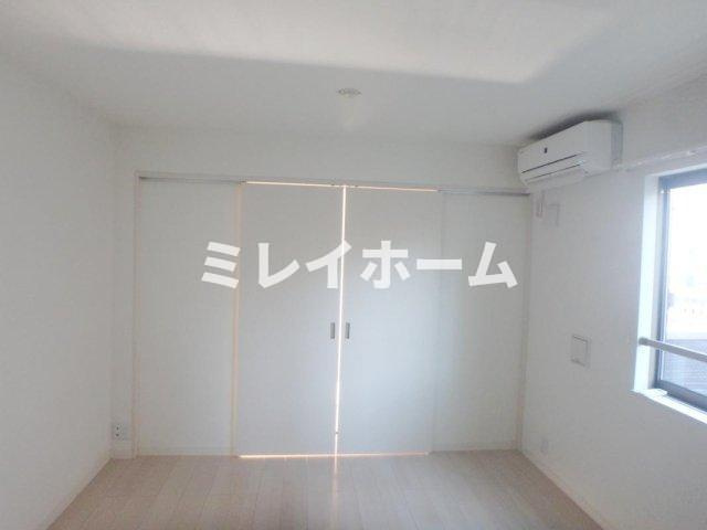 ウェルスクエア蒲田EASTの寝室