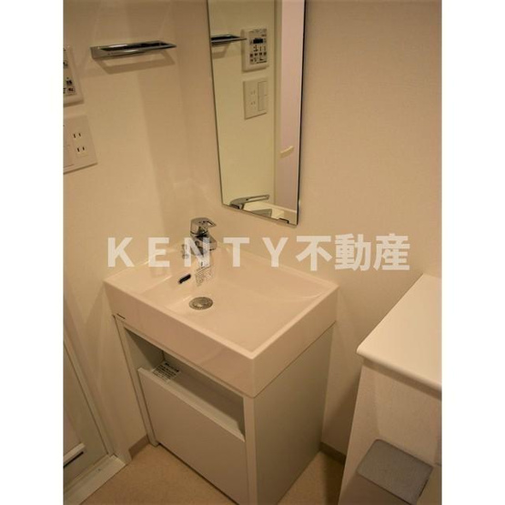 【洗面所】 | ルクレ西馬込 | 物件の画像9