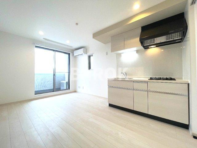 福岡市早良区次郎丸３丁目のアパートのバルコニー