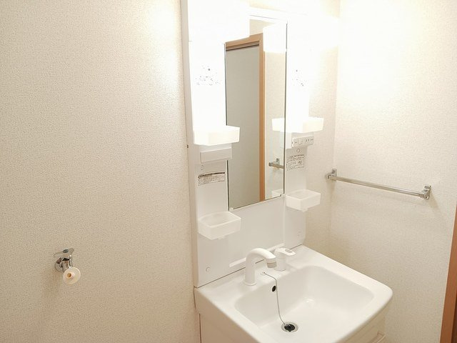 クアイエット本多の洗面所|スペースが確保できる洗面所です