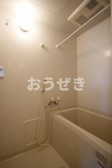 Ｎｕａｇｅ井土ヶ谷の浴室