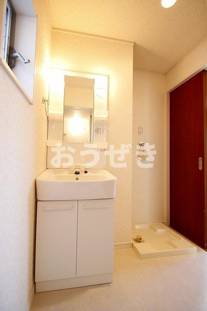 Ｎｕａｇｅ井土ヶ谷の洗面所|前入居前の写真です