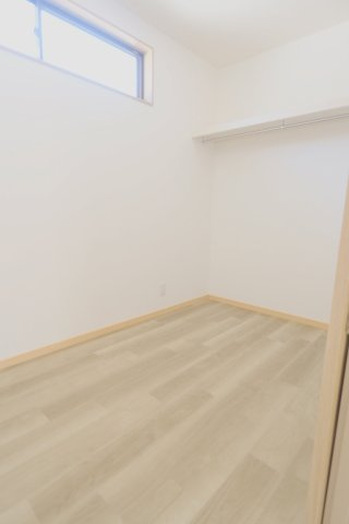 東野二丁目貸家の収納