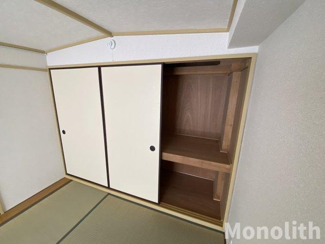 光明池駅前３号棟の収納