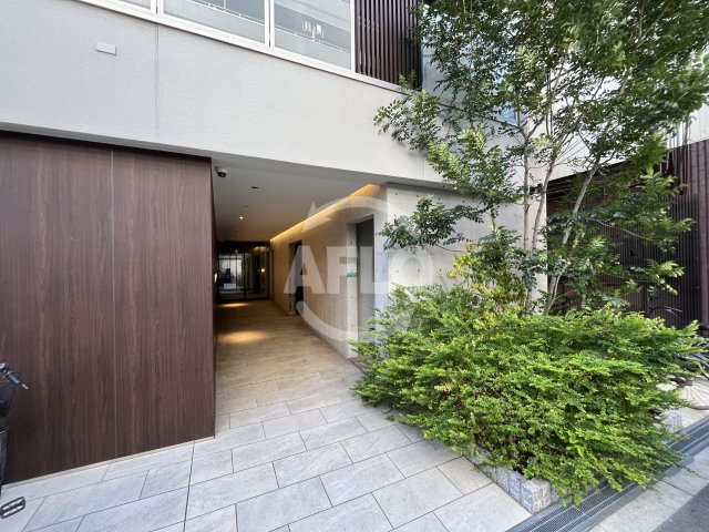 HK　ESIDENCEのエントランス|HK ESIDENCE　エントランス
