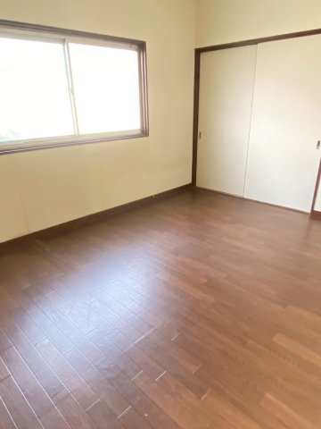 河内長野市上原町・中古戸建の洋室