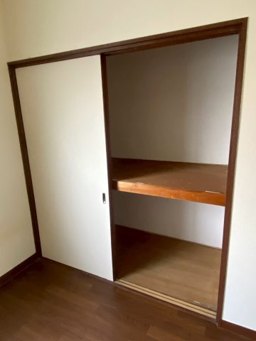 河内長野市上原町・中古戸建の収納