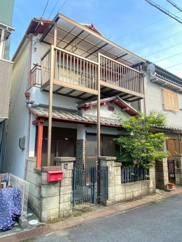 河内長野市上原町・中古戸建の前面道路含む現地写真