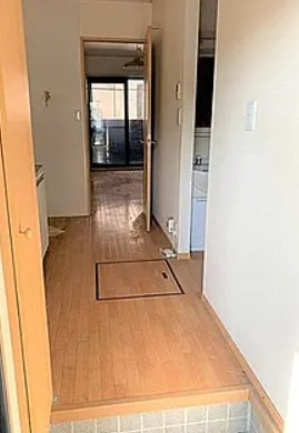 アドバンテイジ松戸１の玄関|※別部屋参考写真