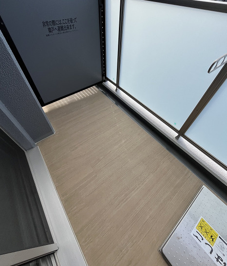 大阪市西淀川区野里２丁目の賃貸マンションのバルコニー|お洗濯にも便利なバルコニー付き