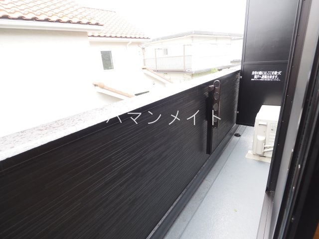 【バルコニー】 | ホビーベース東戸塚 | 洗濯物が干せます