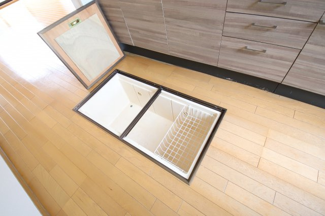 【収納】 | フィルフロイデ壱番館 | 床下収納