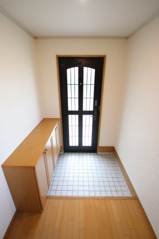 【玄関】 | フィルフロイデ壱番館