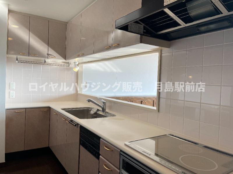 ☆収納豊富なキッチン☆