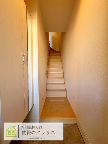 セジュール上西喜 B棟の玄関