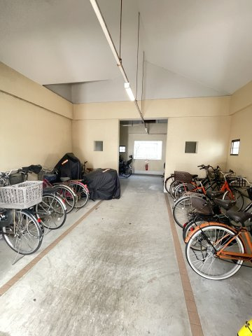 ルネシティ新在家南町１号棟の外観