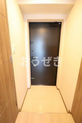ＧＥＮＯＶＩＡ浅草Ⅵｓｋｙｇａｒｄｅｎの玄関