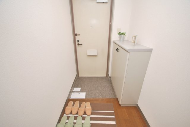 【玄関】 | シャルム磯部