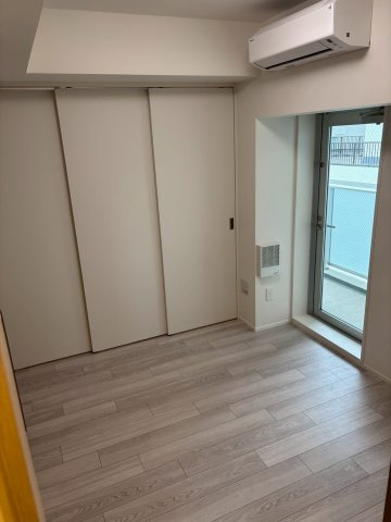 川崎市中原区新丸子東２丁目の賃貸マンションの居間・リビング