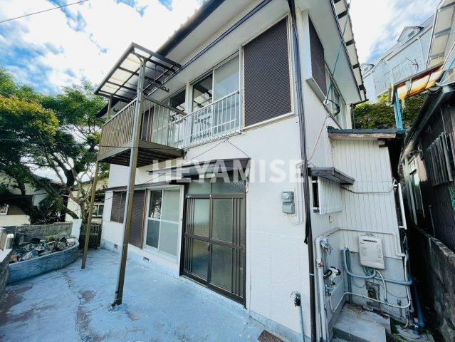 西山本町貸家