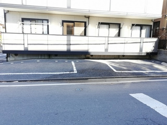 ヴァンベールの駐車場|駐車場。