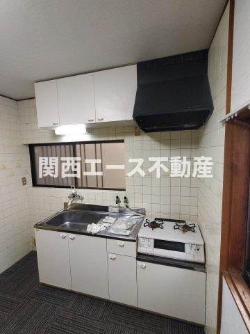 【キッチン】 | 六万寺町１丁目貸家