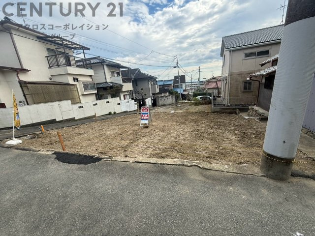 駅徒歩圏内の立地：阪急「池田」駅まで徒歩10分（［バス］乗車2分）と、通勤・通学に便利なアクセス環境です。