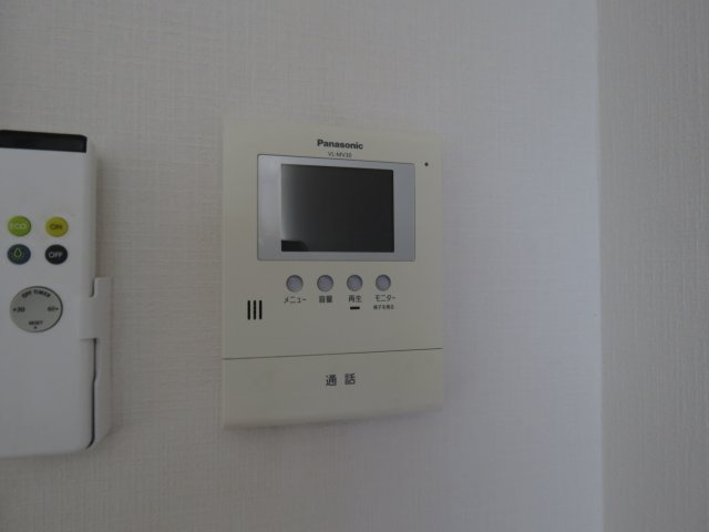 二鳥ハイムのセキュリティ|TVモニターインターホン
反転タイプ