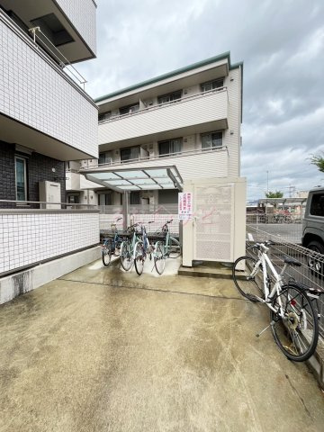 T’s Coatの駐車場