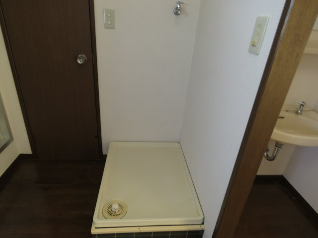 シティハイム小野沢のその他|洗濯機置場