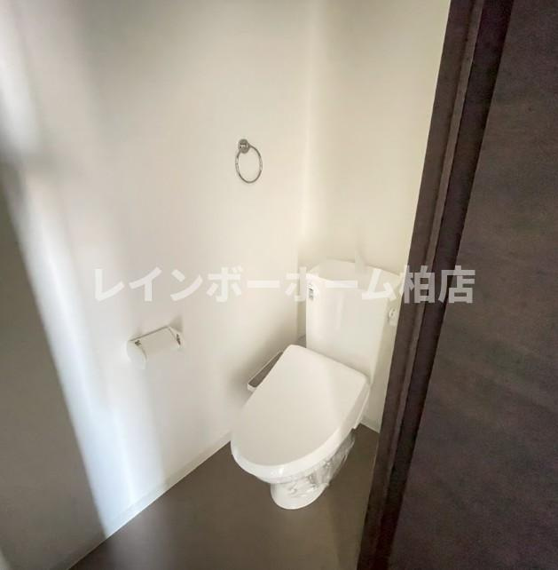 特典：仲介手数料が無料です!!のトイレ|温水洗浄便座です