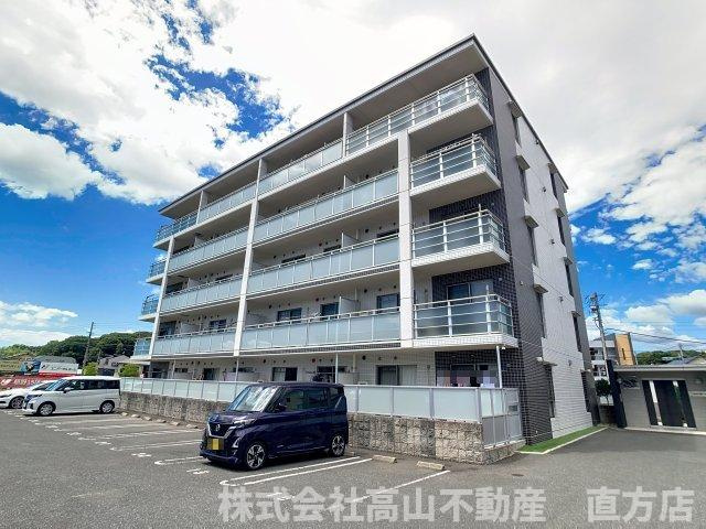 直方市大字感田の賃貸マンションの外観