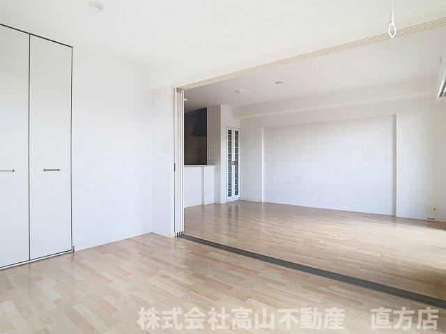 直方市大字感田の賃貸マンションの洋室|別部屋の写真です。
