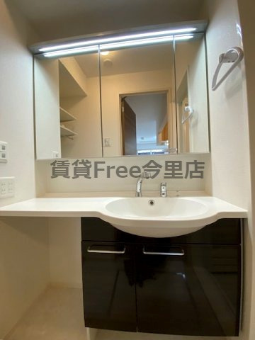 【独立洗面台】 | ドゥソレイユ　仲介手数料無料
