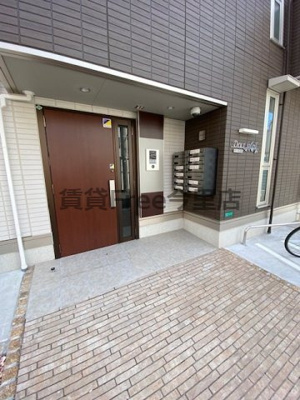 【エントランス】 | ドゥソレイユ　仲介手数料無料