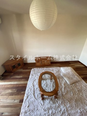 【居間・リビング】 | ユトリロ東幸 | 別部屋写真です。