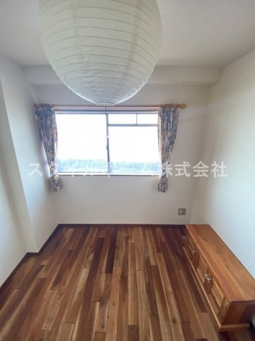 【寝室】 | ユトリロ東幸 | 別部屋写真です。