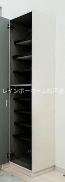 io（イオ）の収納|収納のためのスペースです