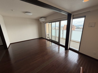 【居間・リビング】 | サニープレイス西芦屋　2号館