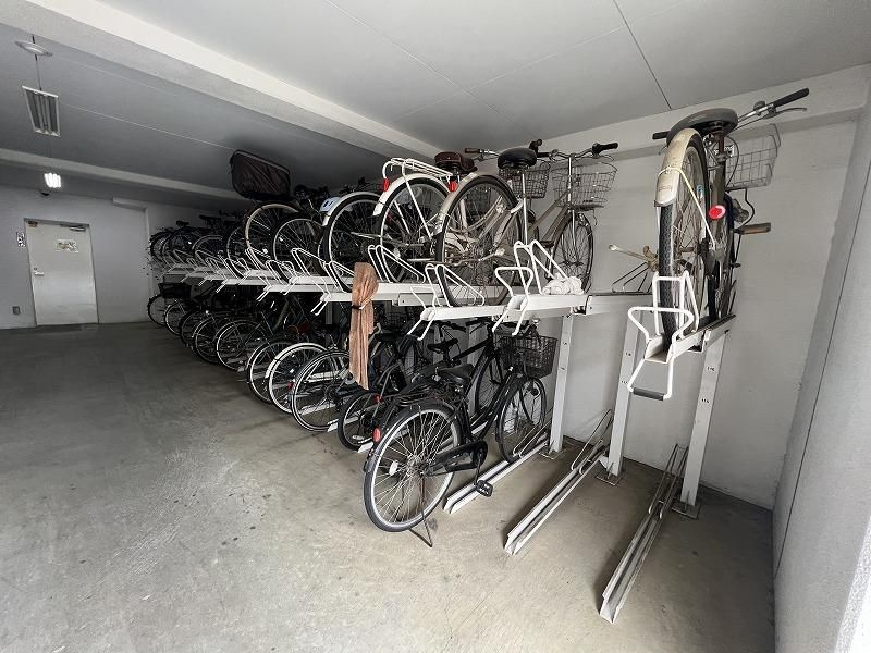 ルネサンスエア川越レジデンス　中古マンションの駐輪場
