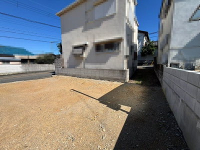 【外観】 | 野見山　売土地 | 【閑静な住宅地でのびのび子育て】閑静な住宅地で子育て家族にピッタリ！毎日のお散歩も快適な緑に恵まれたエリアです♪