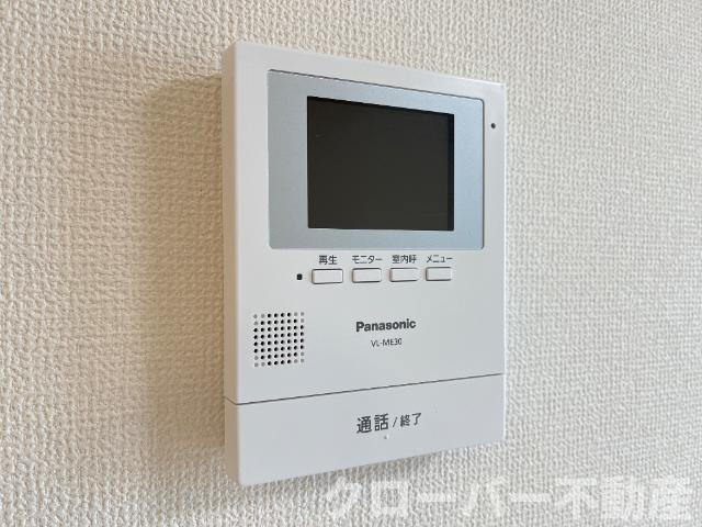 ソレイユ元山町Ⅱのセキュリティ|カメラ付インターホン