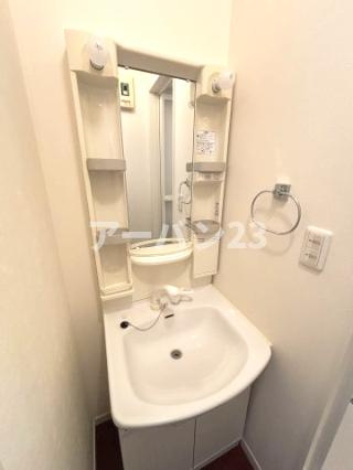 インスパイアの洗面所