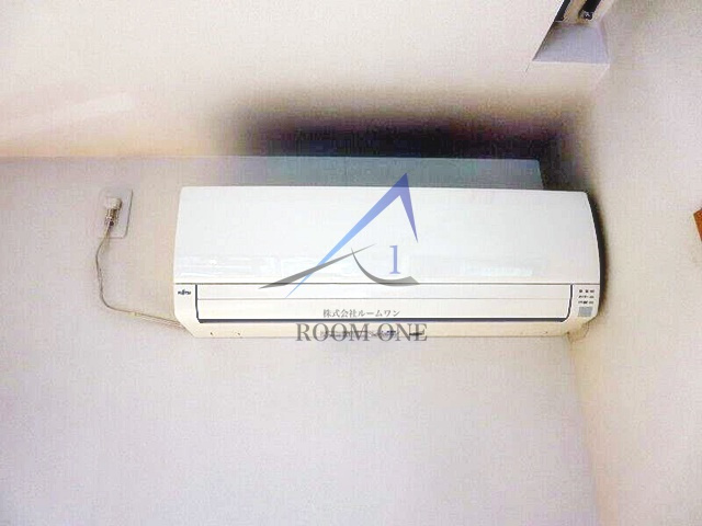 堀越ビルの設備|エアコン付きです。