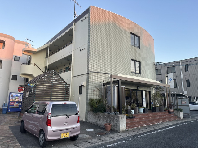 パークプレイス今8の外観