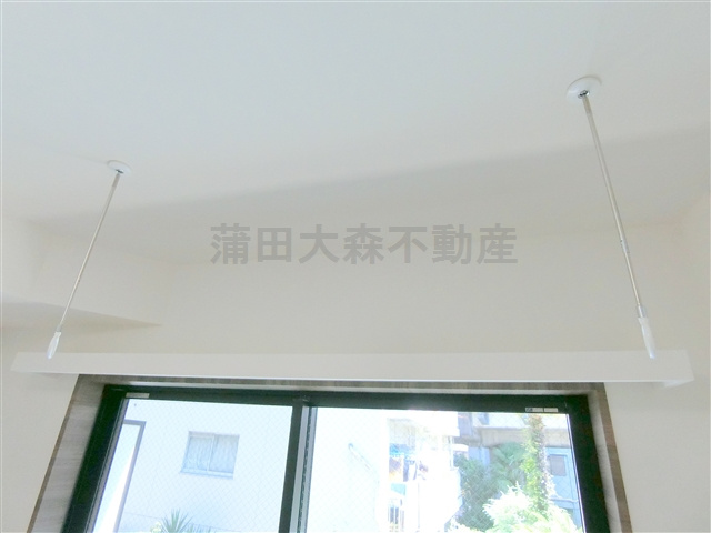 HY´s briller大森北（ハイズブリエの設備|取り外し可能な室内物干し