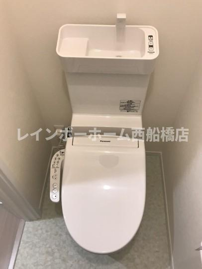 フロンティアのトイレ