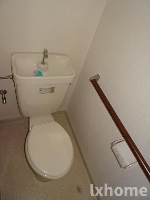 村治マンションのトイレ